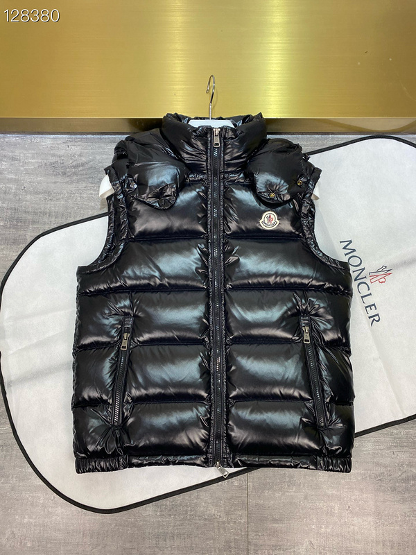 Moncler sz1-6 26yr211